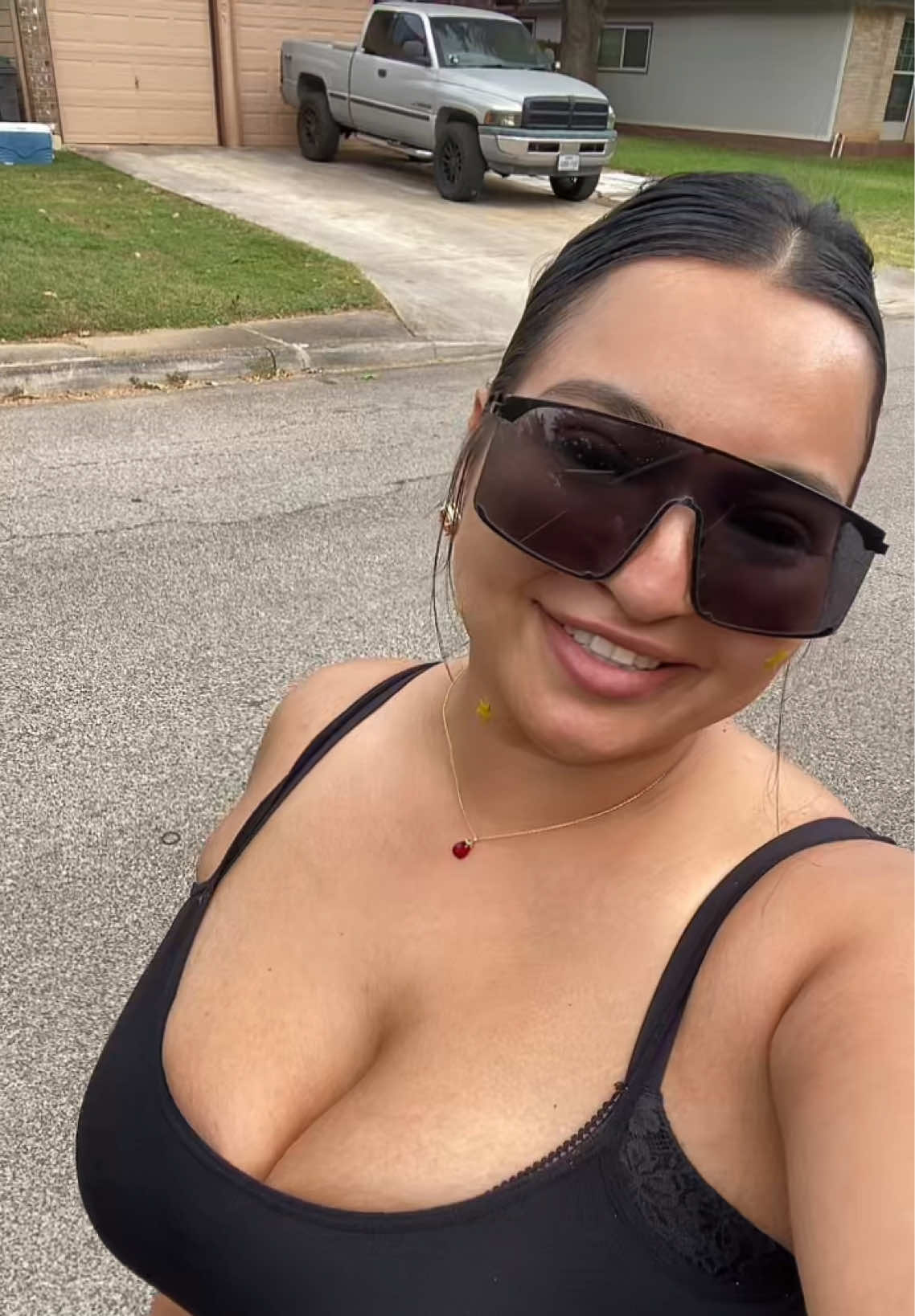 @Curvybaybee93