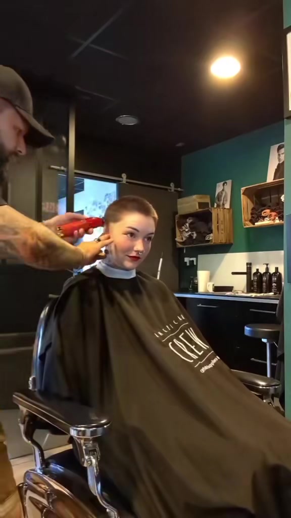 @RockThatBuzz