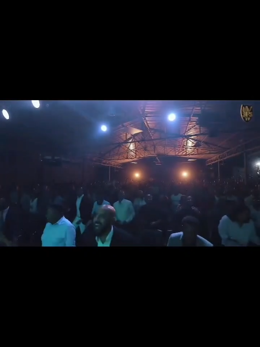 @singer mande