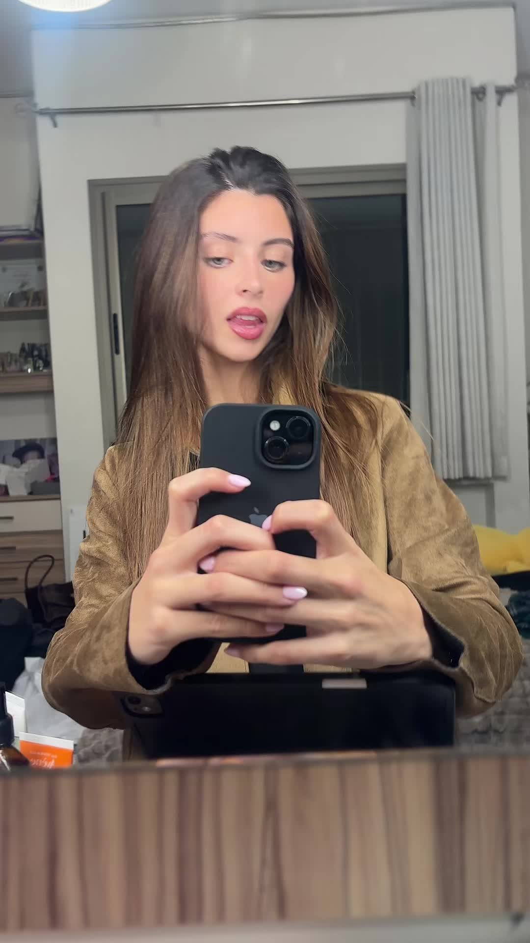 @celinasaliba