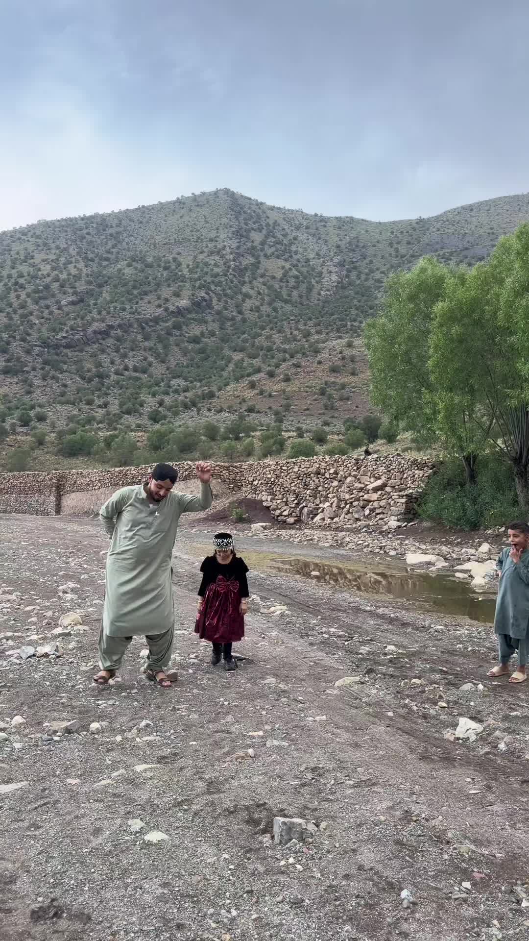 @Wali Yaar🧑&zwj;🦯🧑&zwj;🦯🧑&zwj;🦯