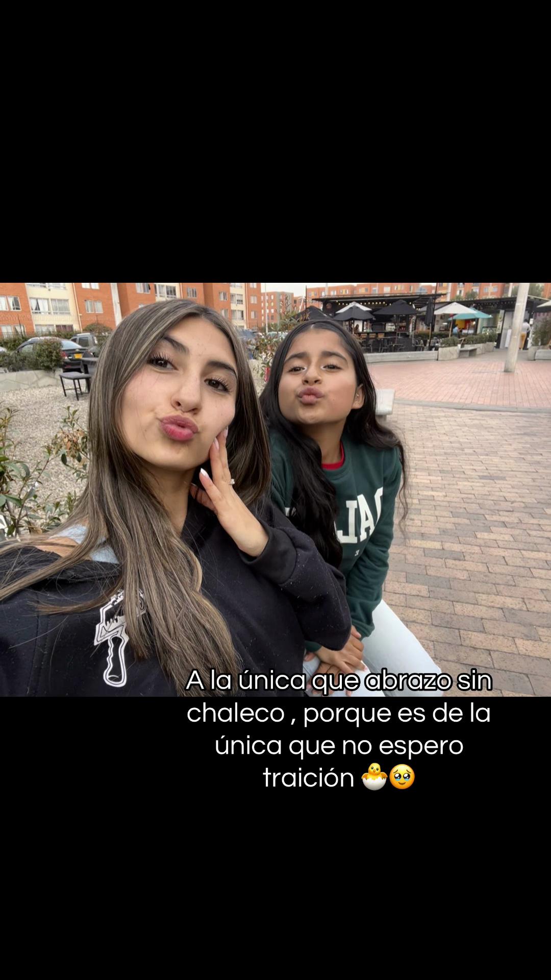@f.anita25