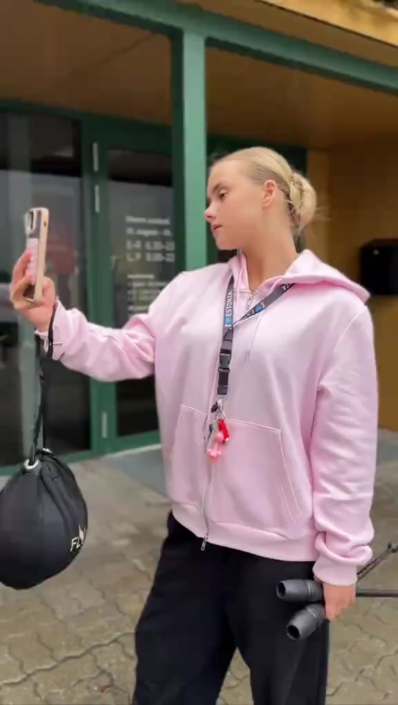 @Valeria Negurenko