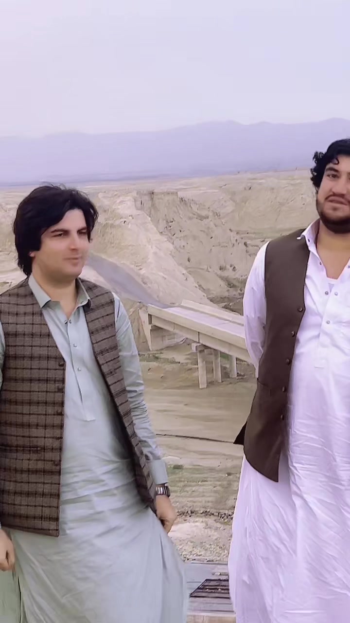 @Liaqat Tareen ❤️