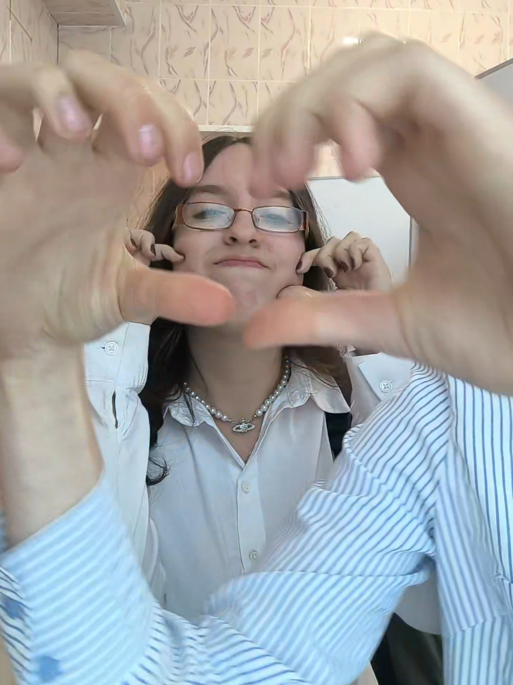 @кица