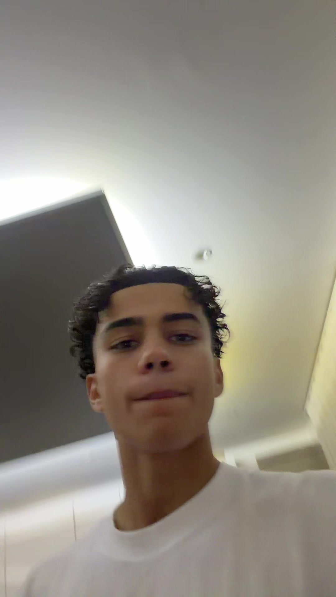 @ayhan