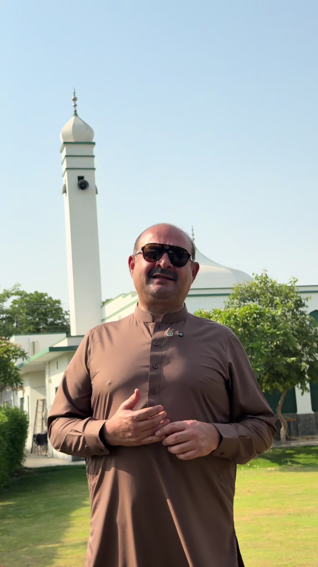 @Bajjash Niazi