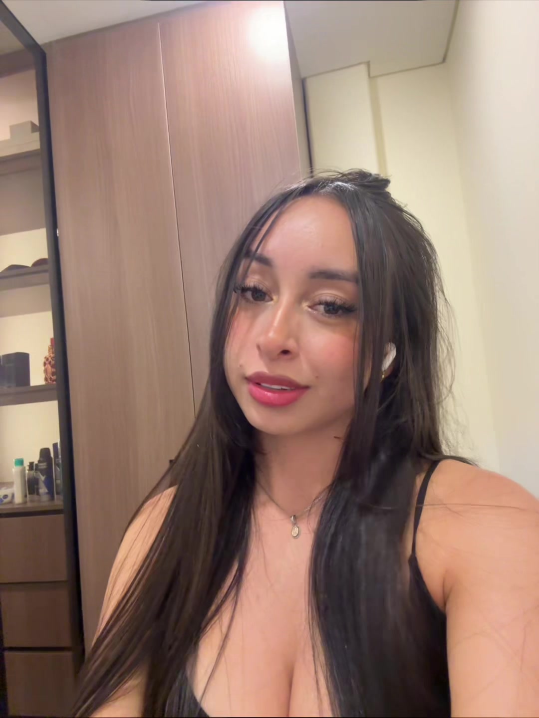 @mishelriveross