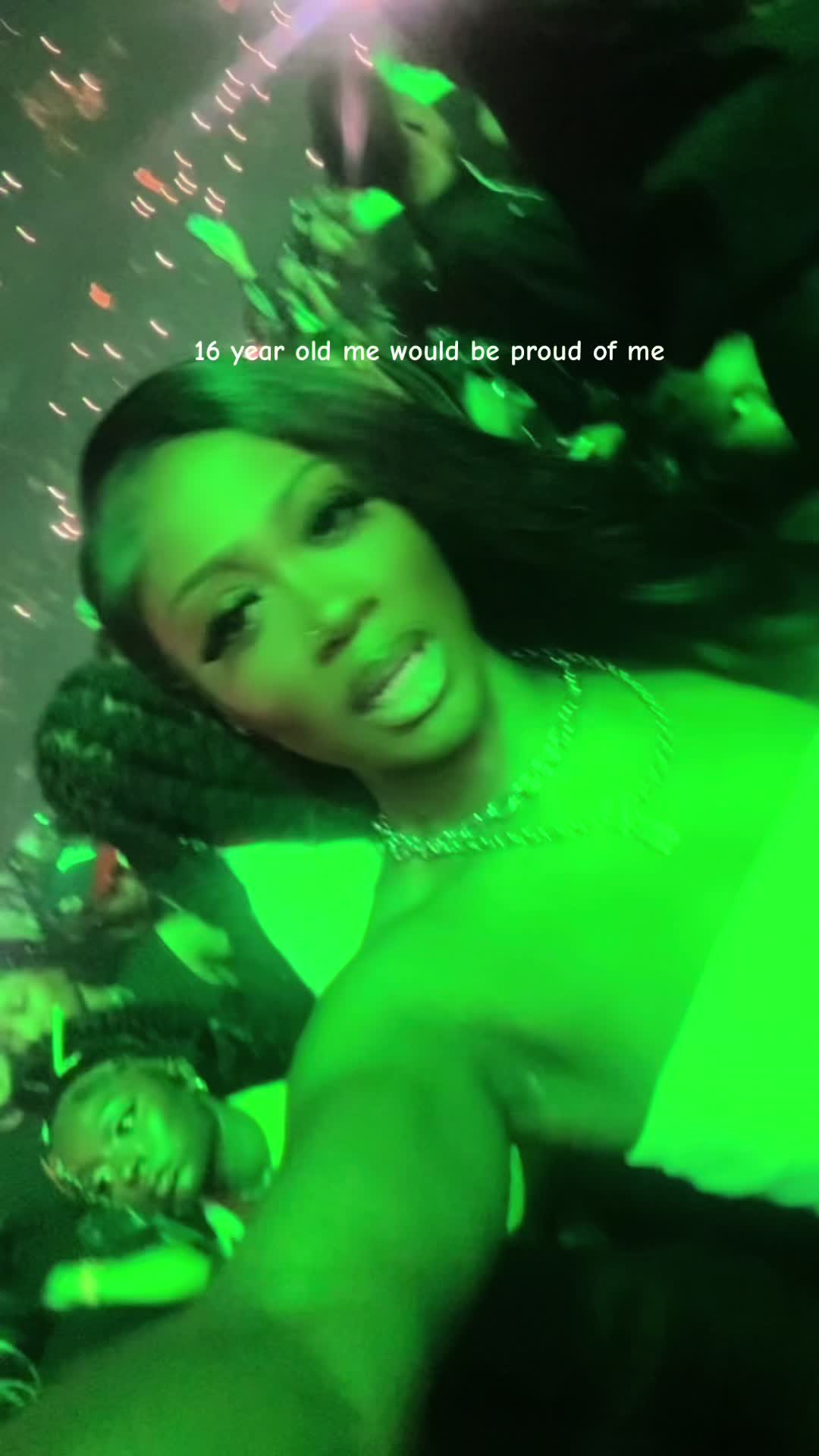 @nini