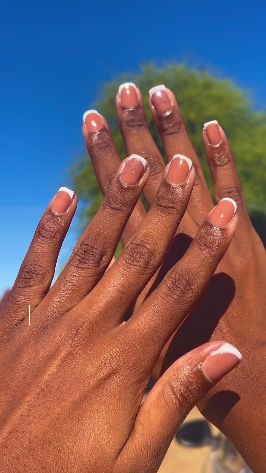 @AMOS. GLAMOUR