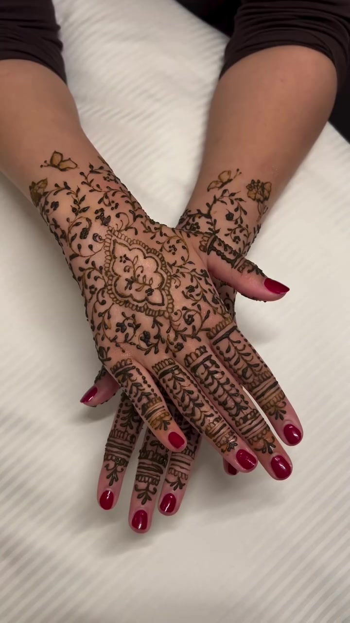 @virasatmehndi