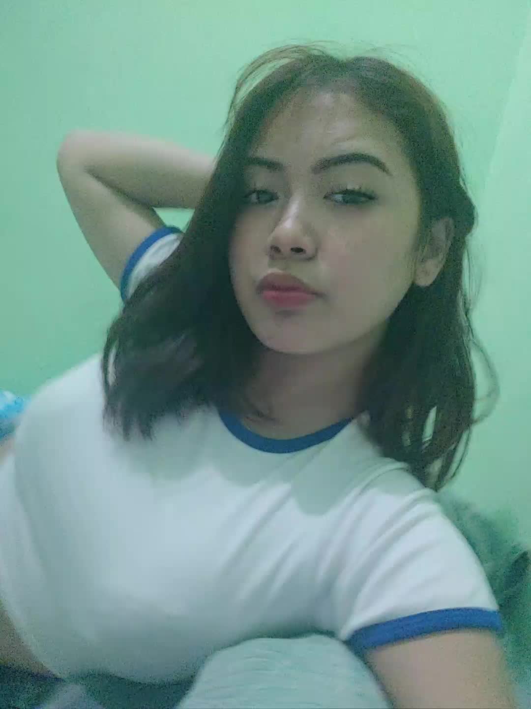 @whos_cai