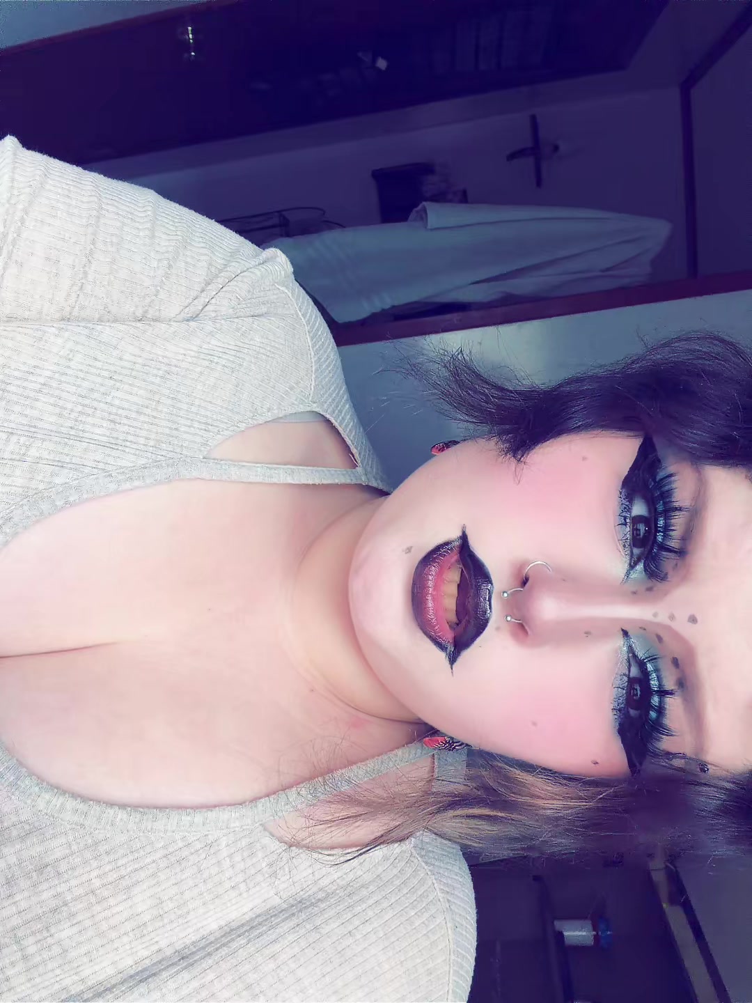 @⊹₊˚‧︵‿₊୨ᰔ୧₊‿︵‧˚₊⊹