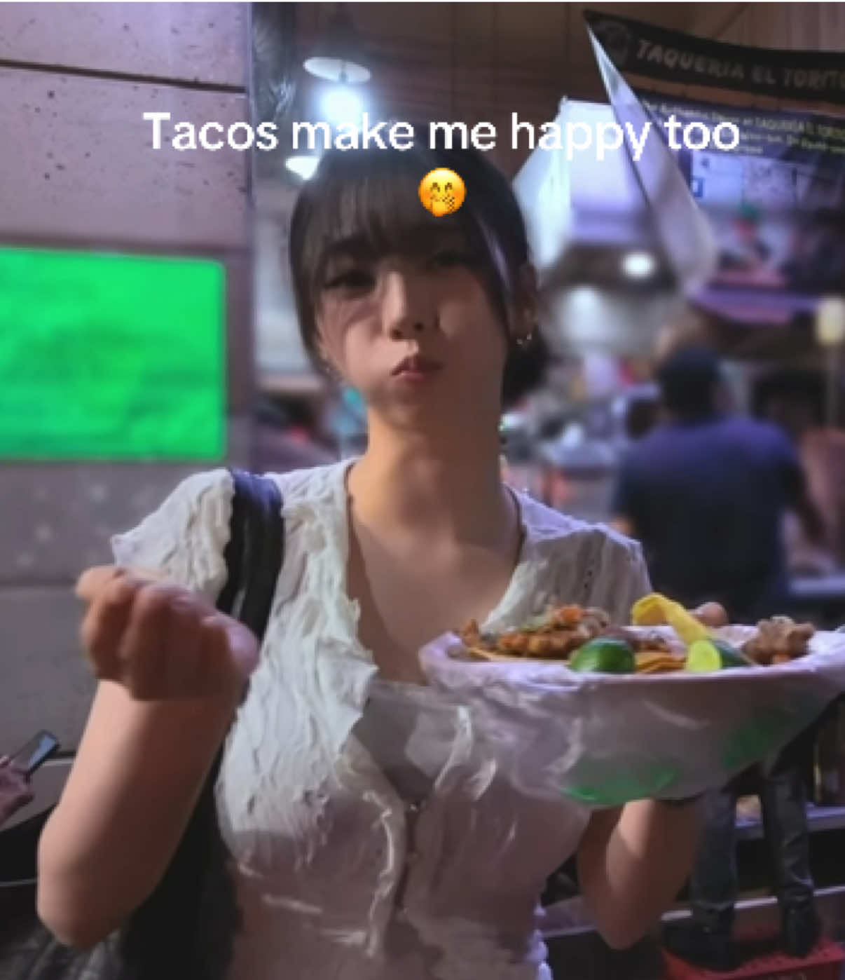 @lyssaraelou