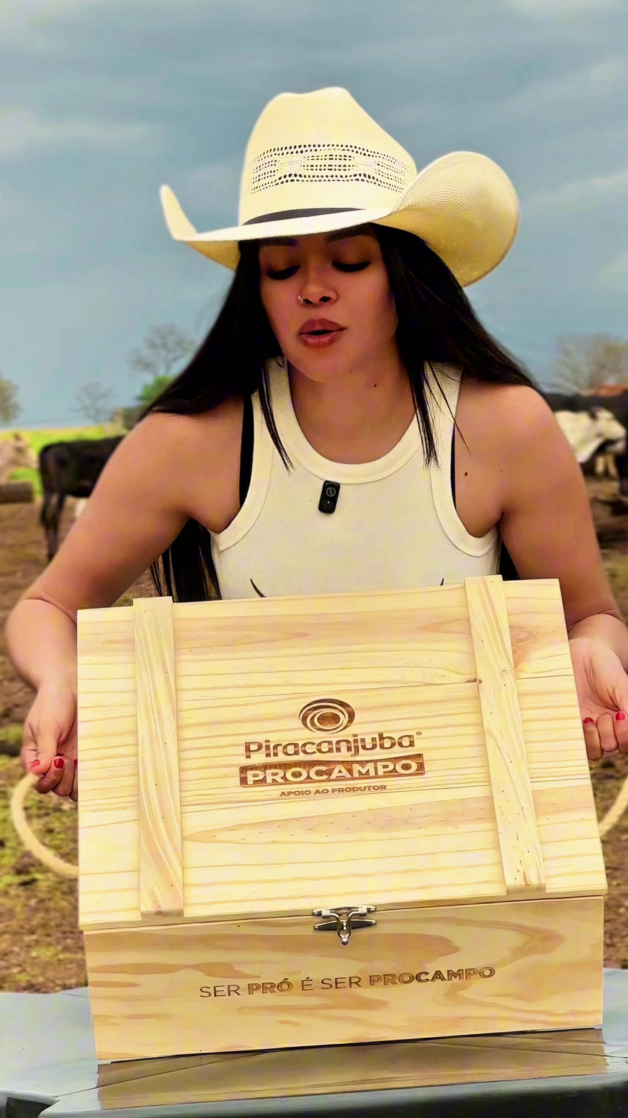 @Ai Tati