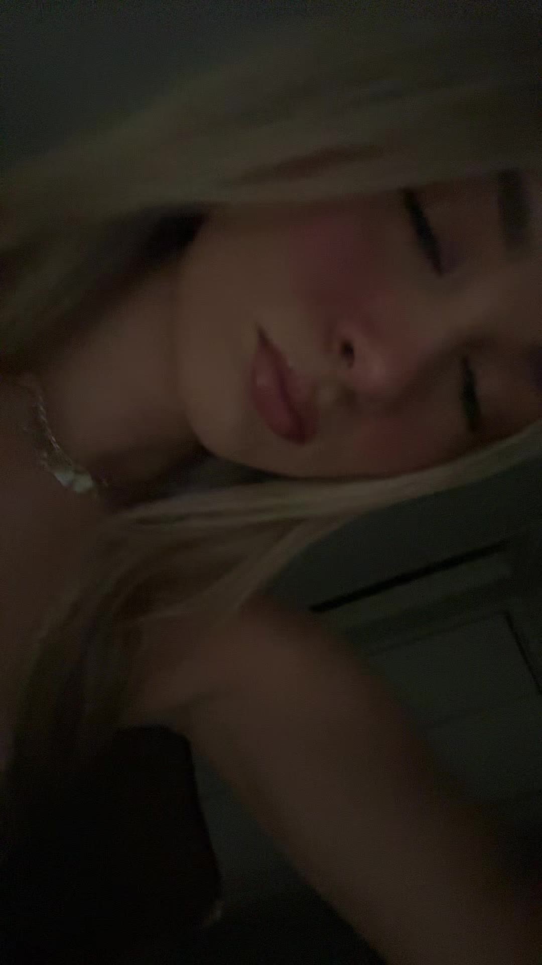 @anna
