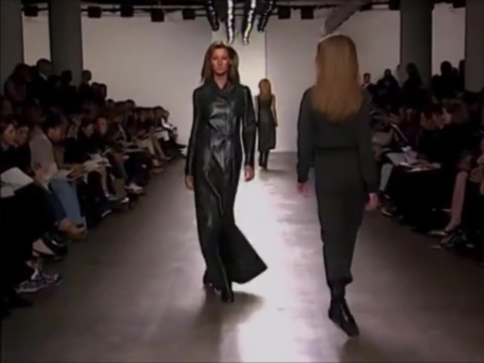 @thur.fashion