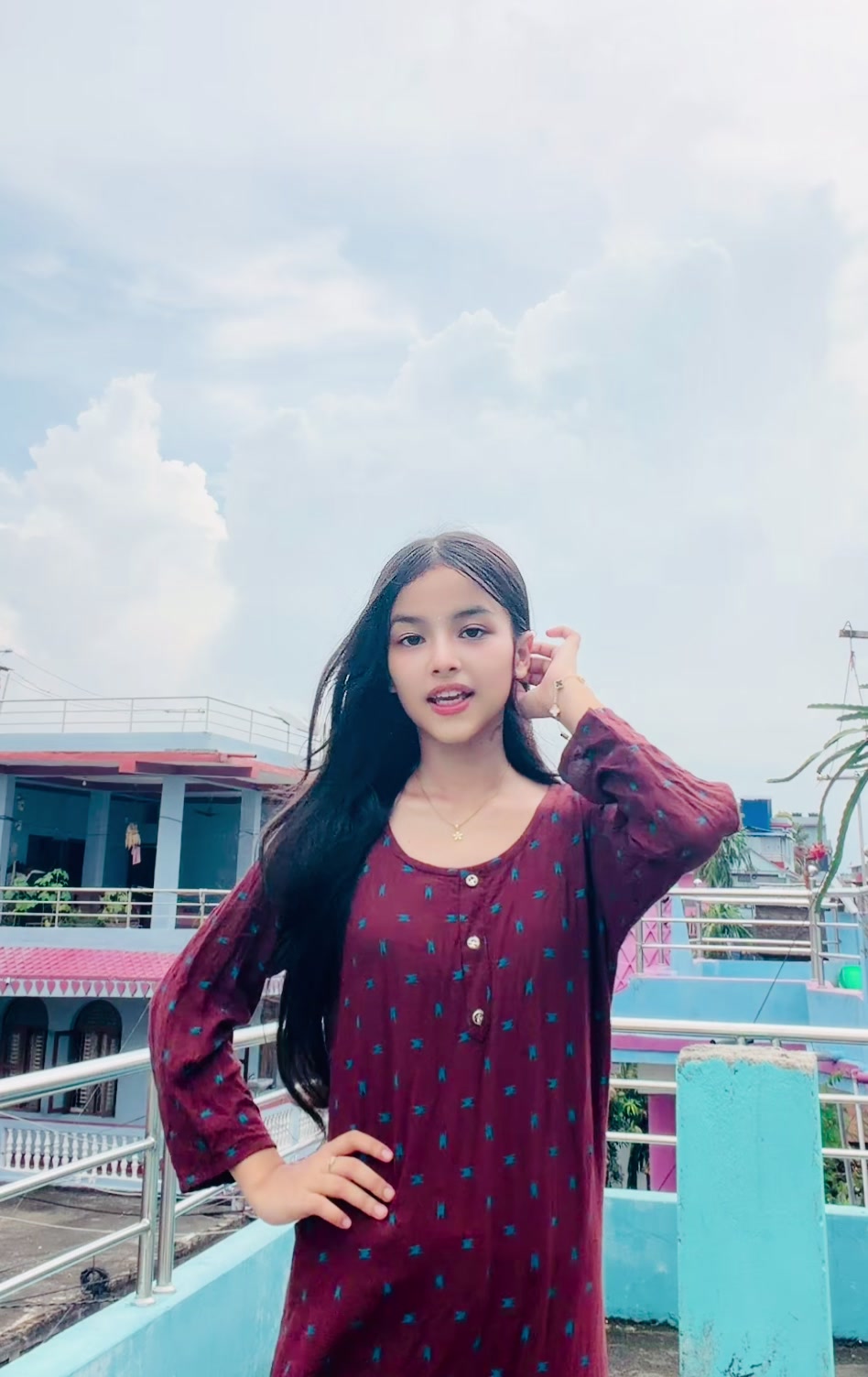 @Sophiya✨