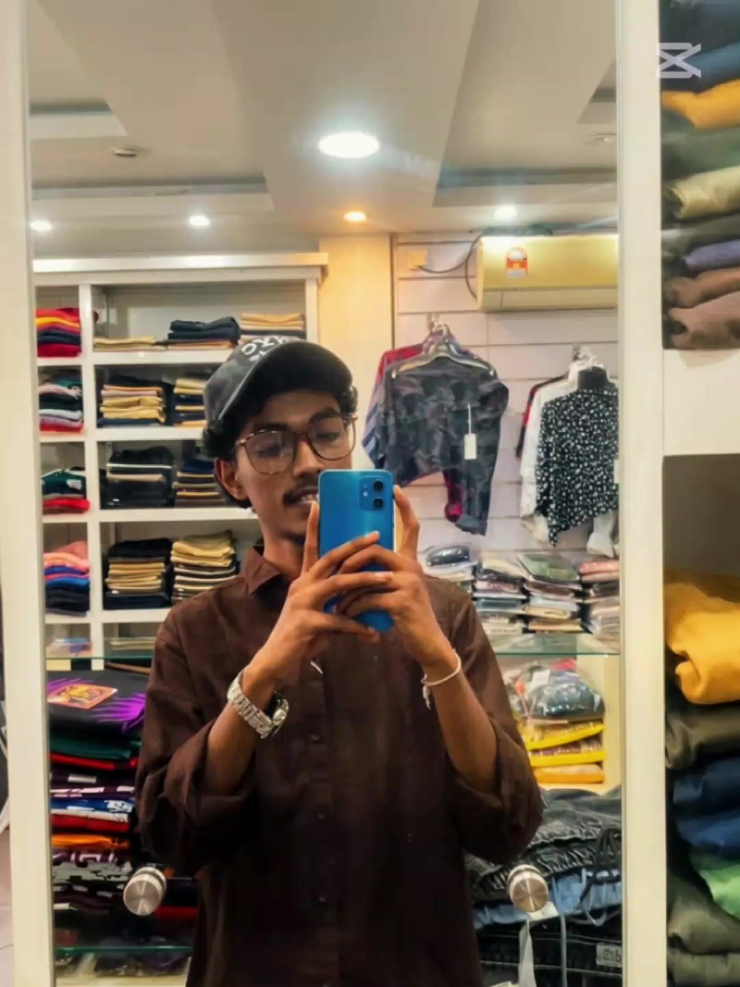 @𝐼𝒩𝒟𝒰 👽