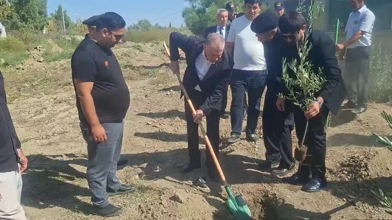 @☝🇦🇿MiRi_CəFəRoV🇦🇿☝️