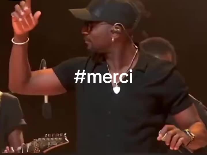 @Les Patrons