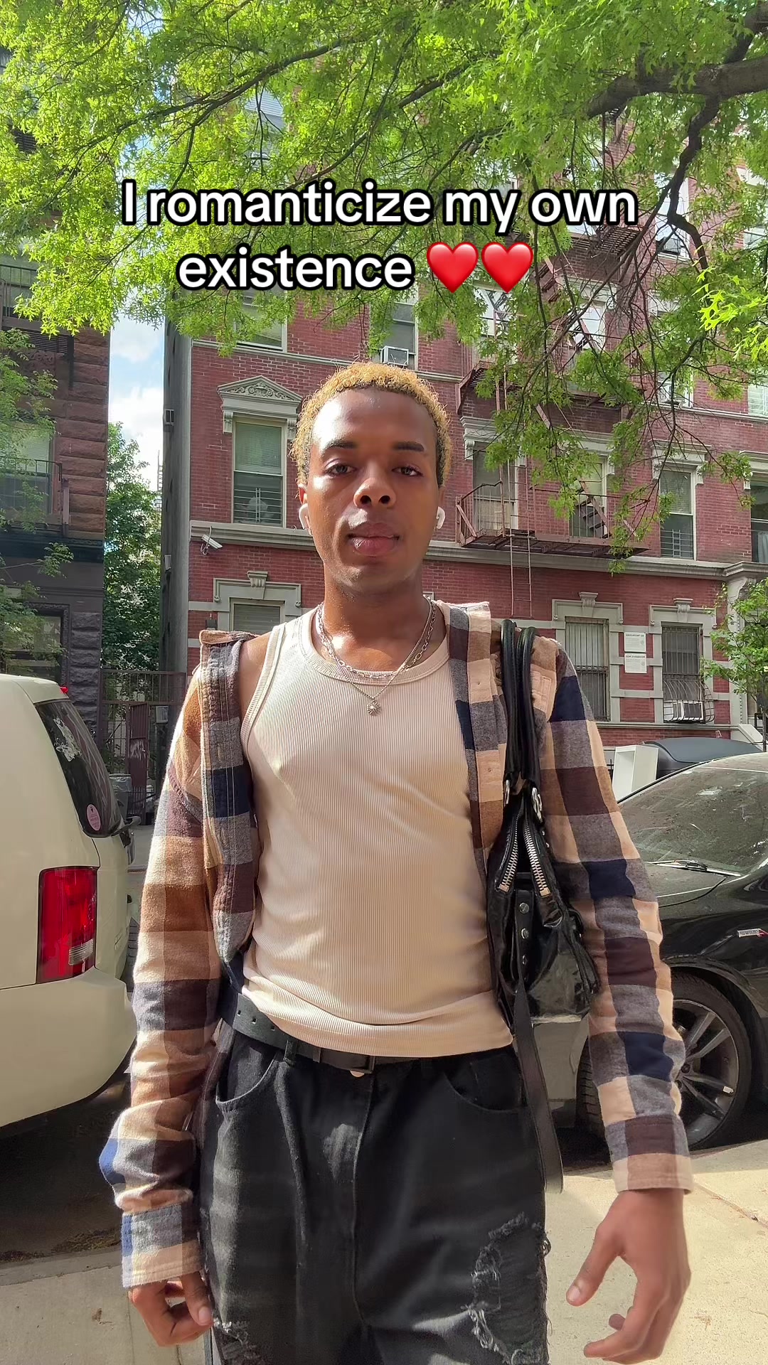 @iam_Nahmir🇬🇳