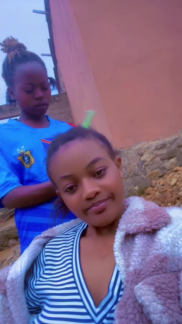 @Déborah Débon 🙏🙏💋💋👭