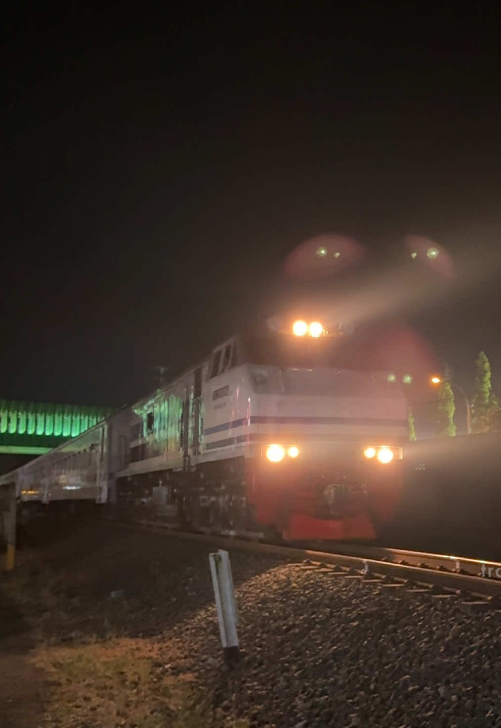 @Train_Story