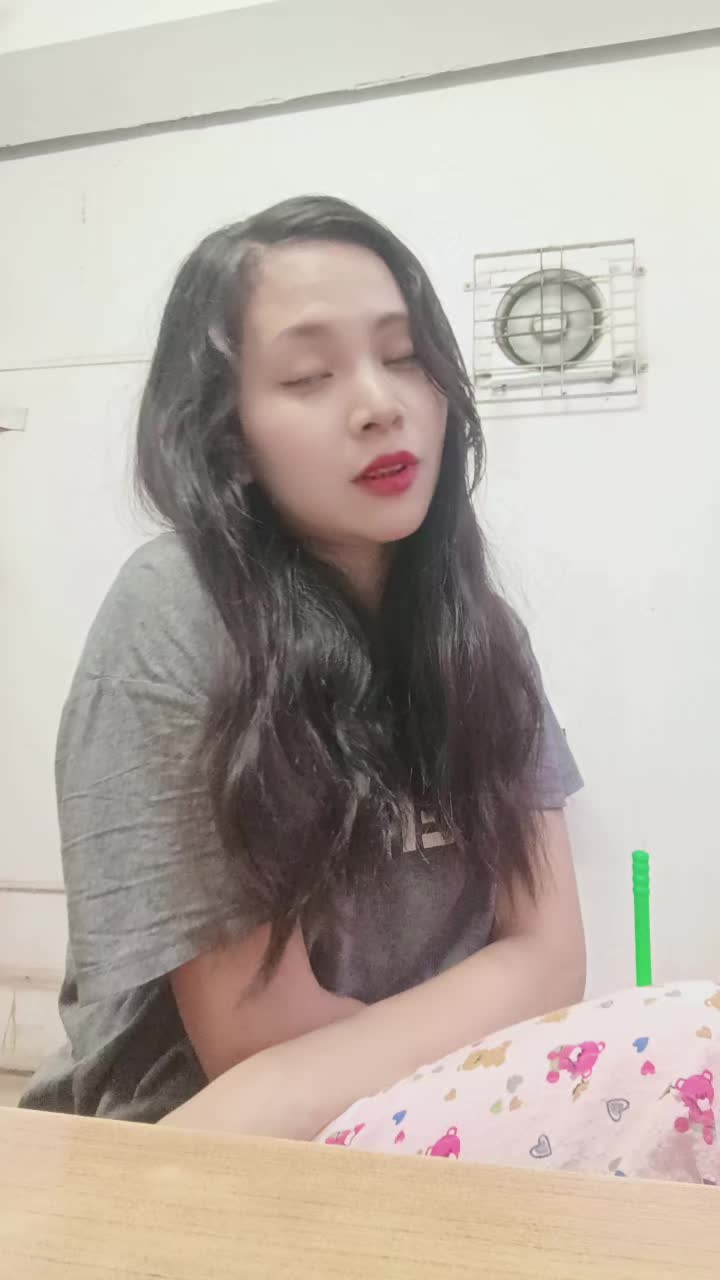 @PeachyBabe 🍓