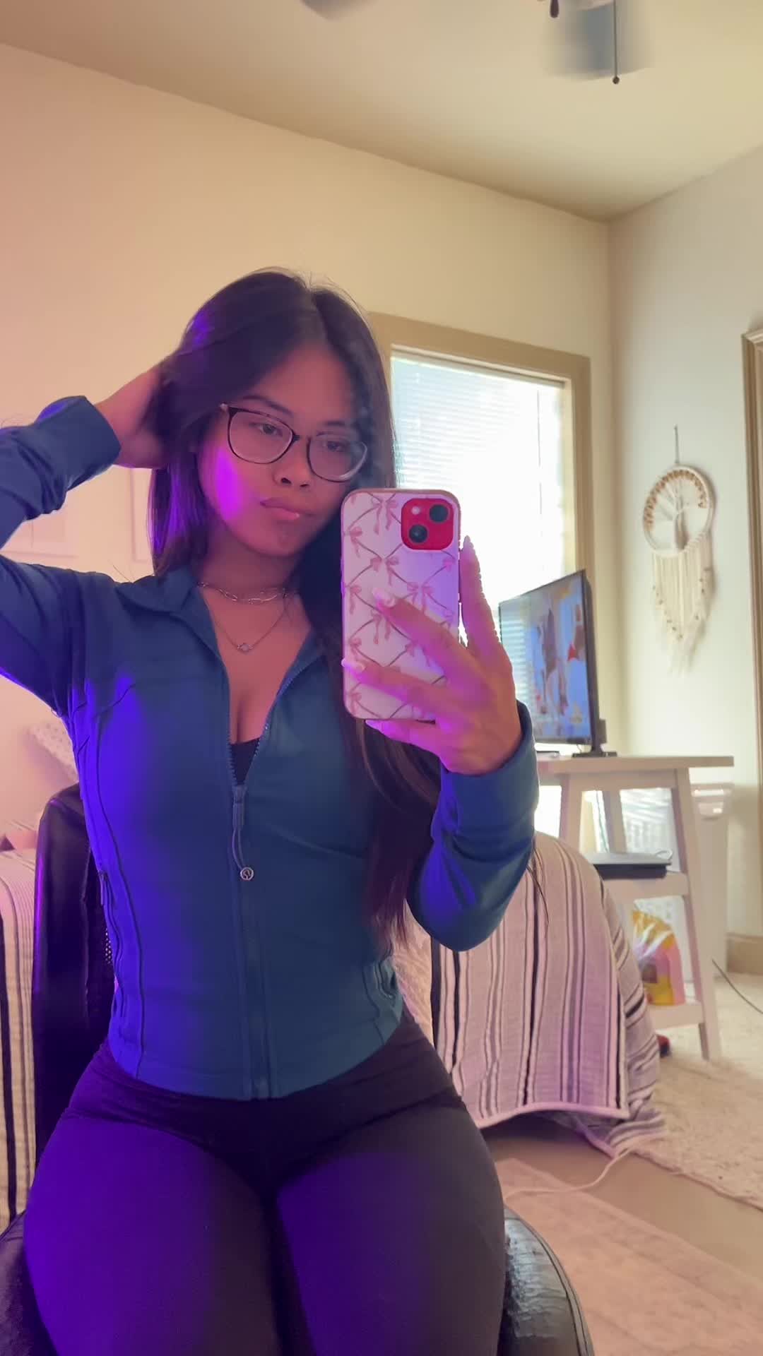 @mia<33