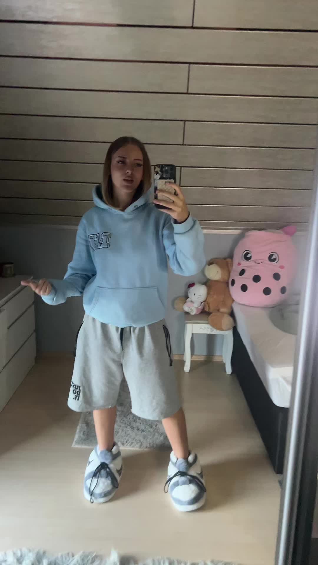 @𝒾𝓈𝒶𝒷𝑒𝓁𝓁