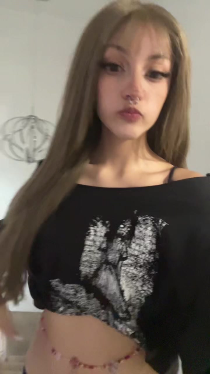 @user909316335