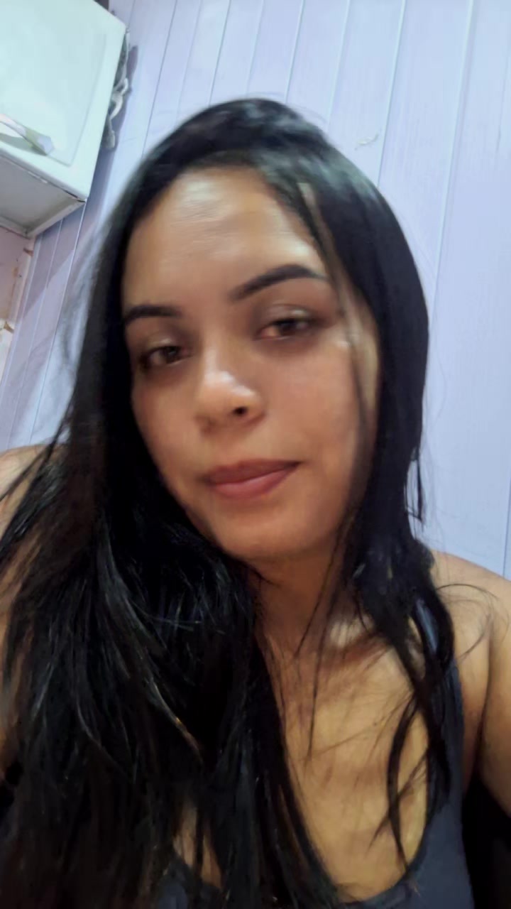 @camily Gonçalves