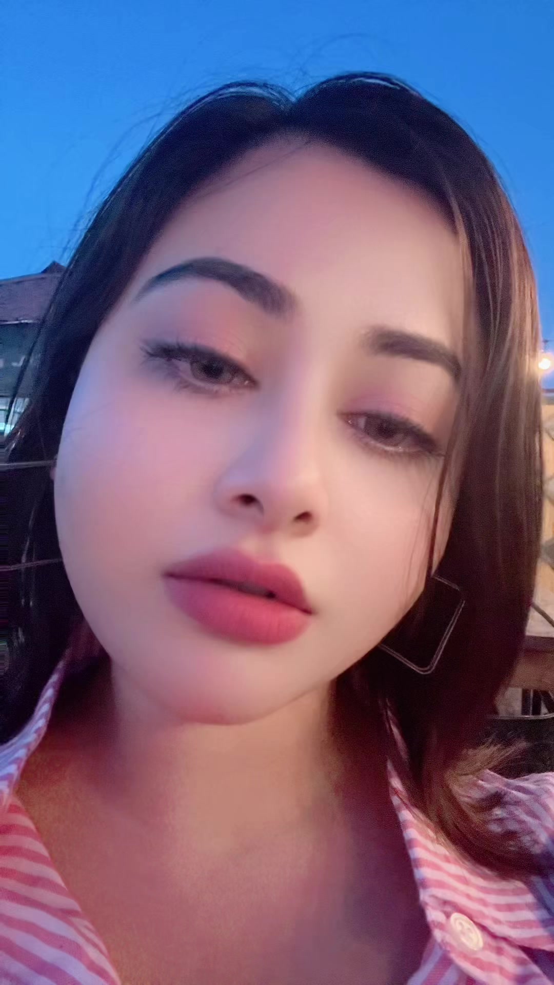 @Mo_ni
