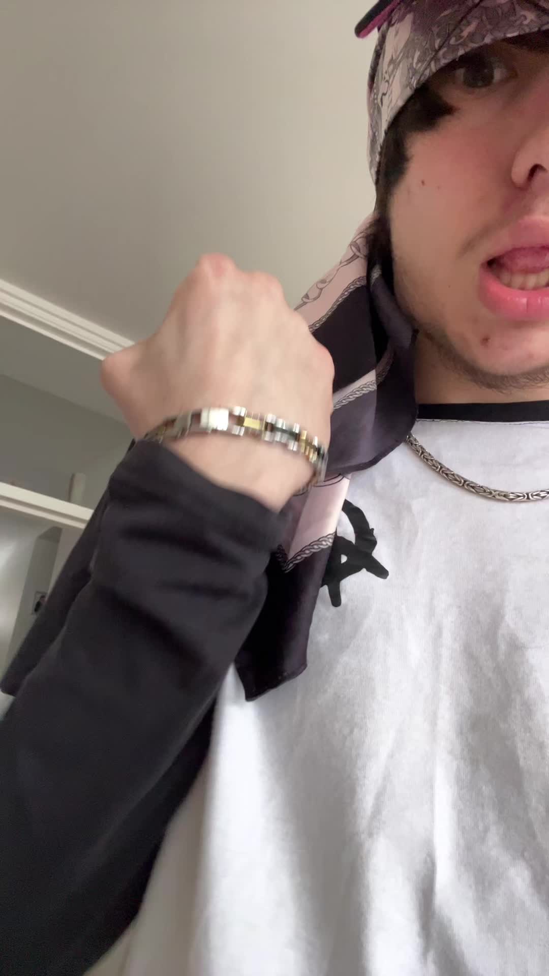 @5oyan 🦯