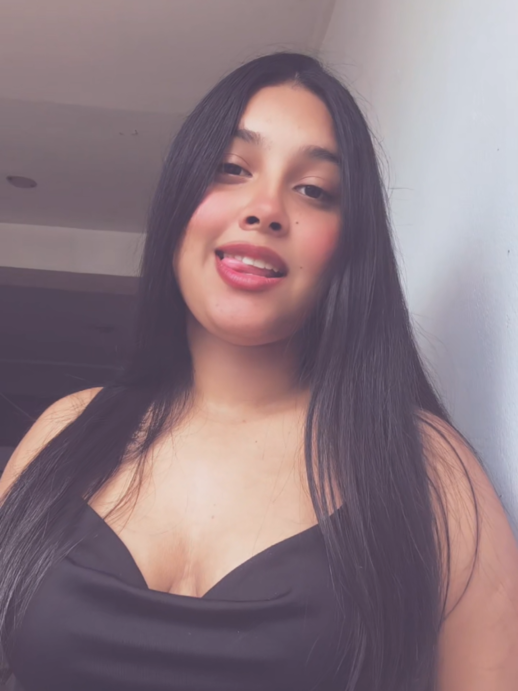 @VALENTINA