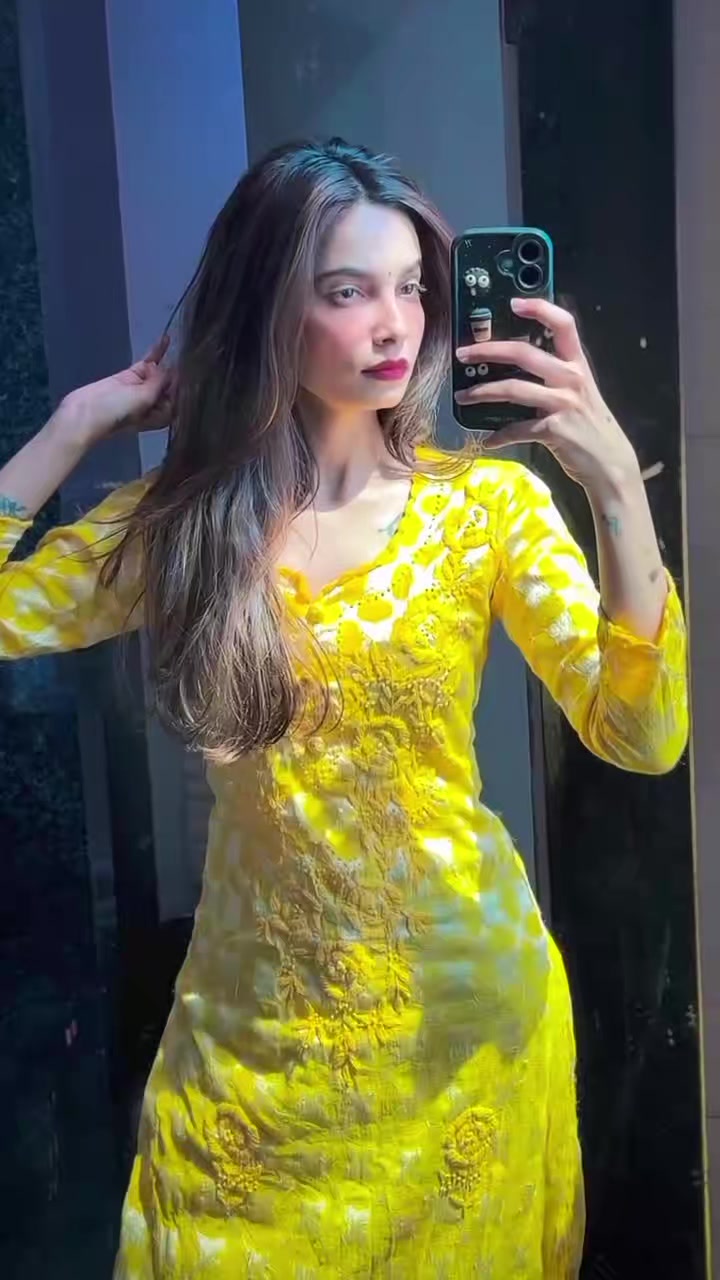 @Sana Qamar