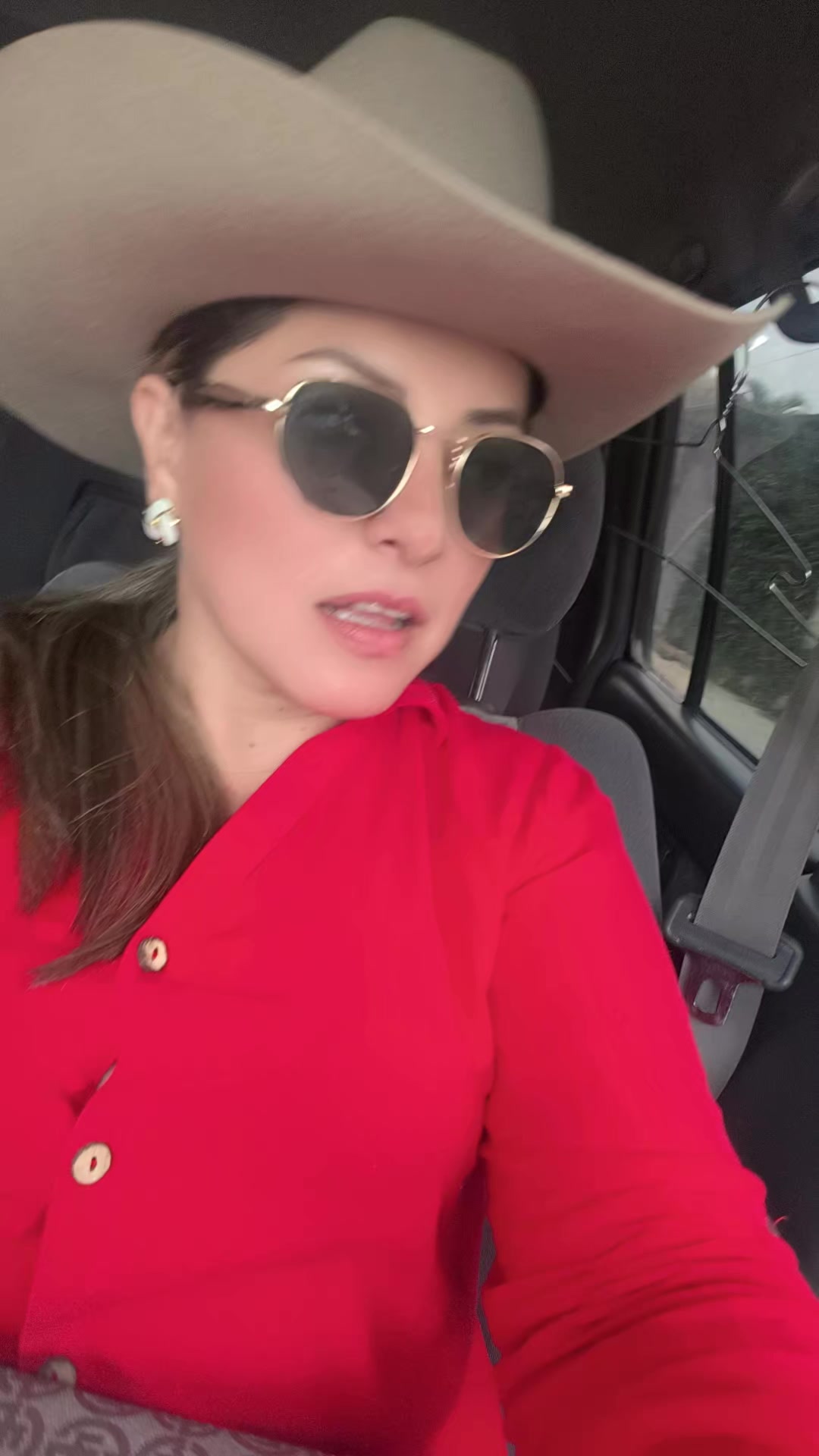 @Gabriela Almeida cede&ntilde;o