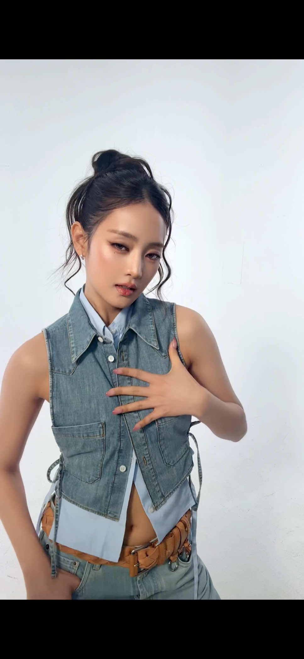 @i-dle (아이들)