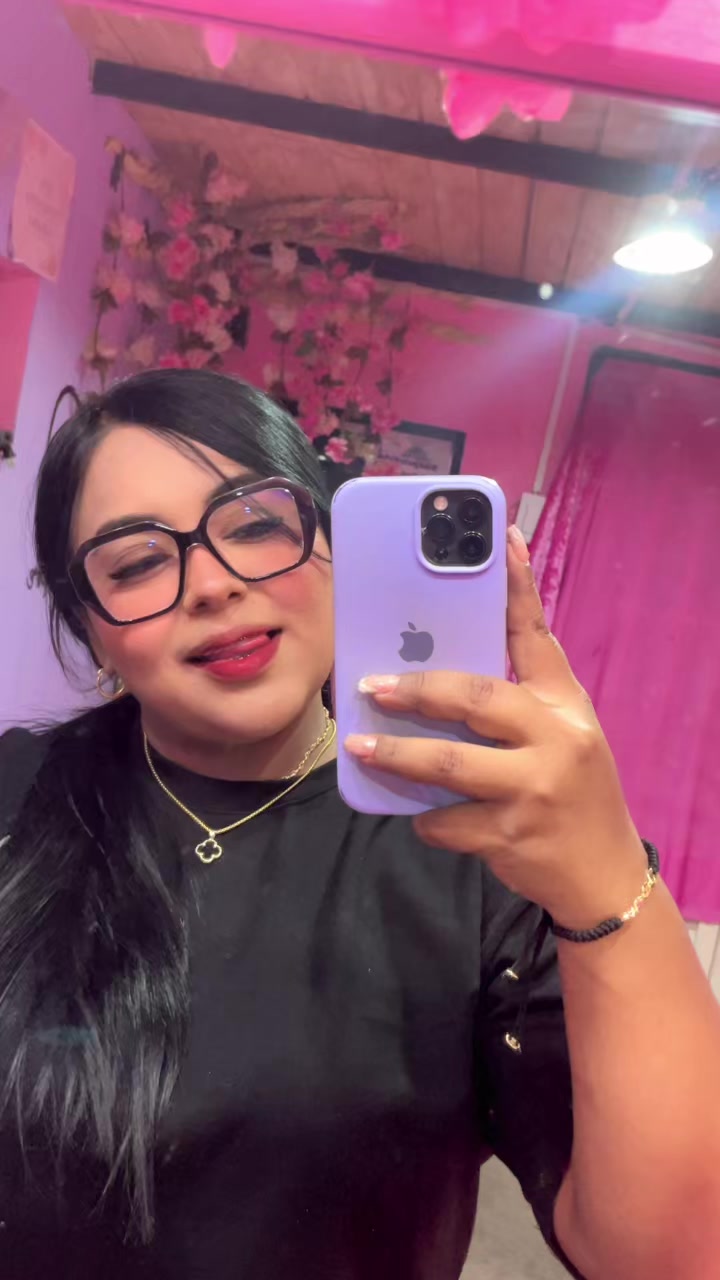 @✨🩷Daniela Tobaria🩷✨👸🏻