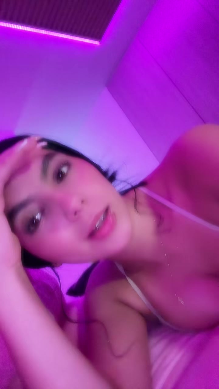@Ximenita🍒.