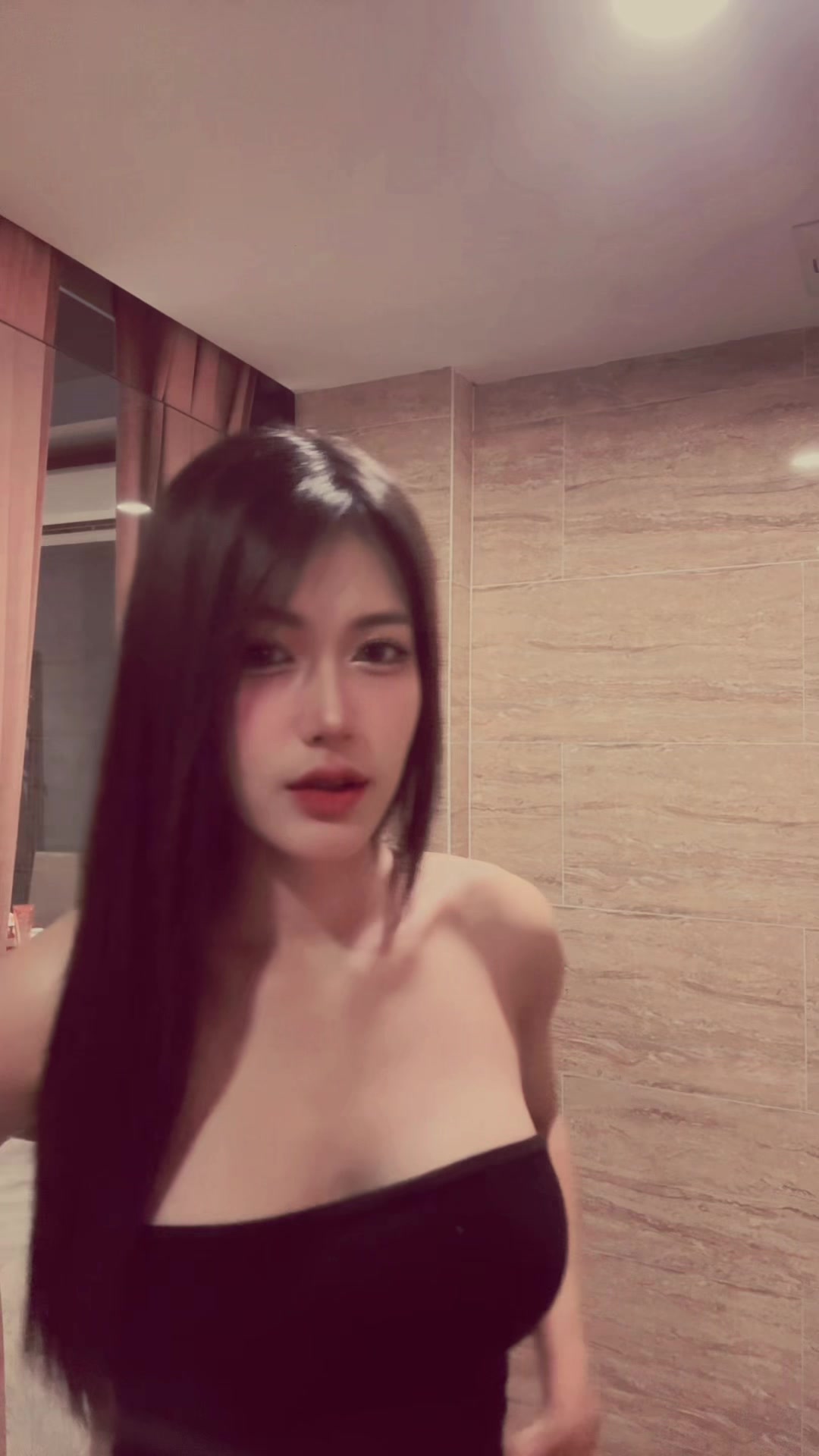 @น้องน้ำหนึ่ง