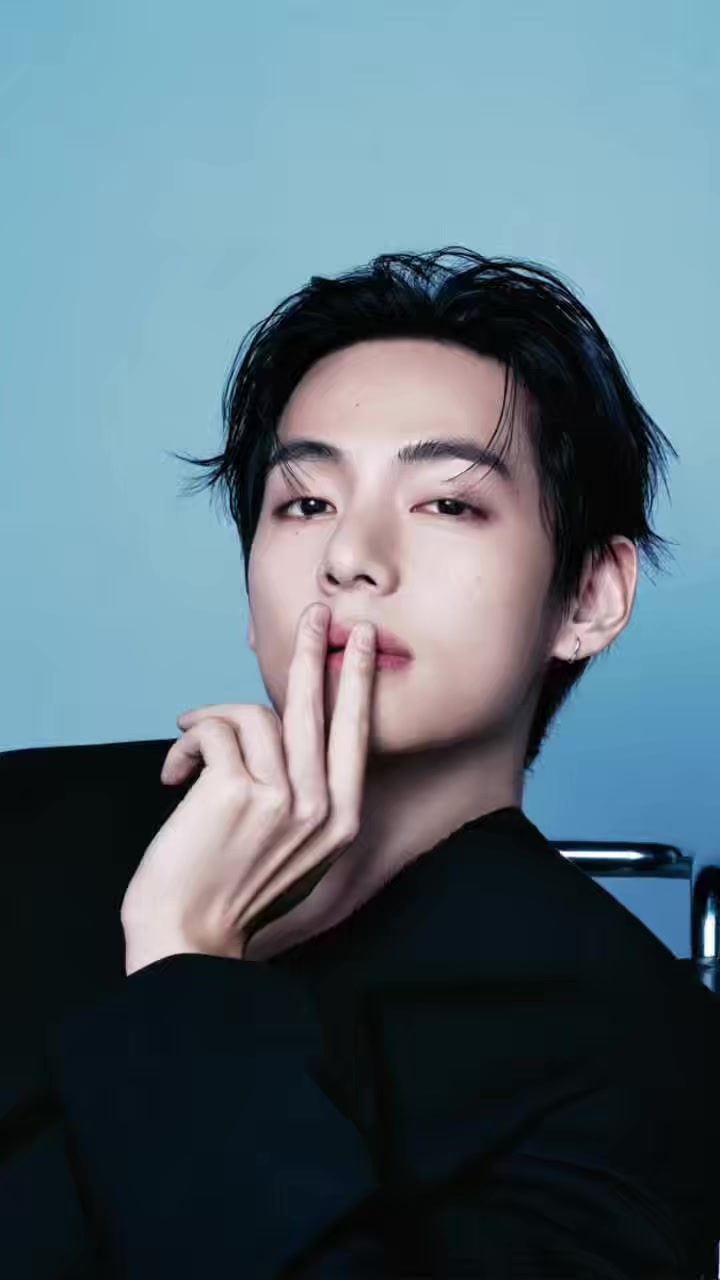 @𝐯𝐢𝐞𝐫𝐚𝐚