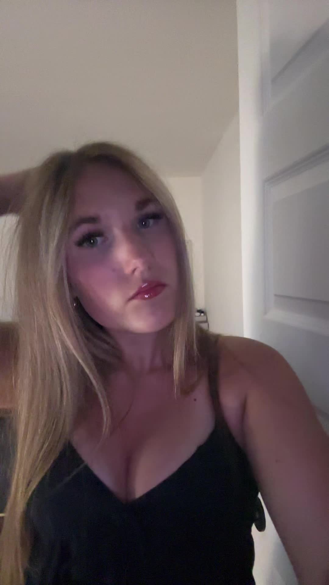 @Eva