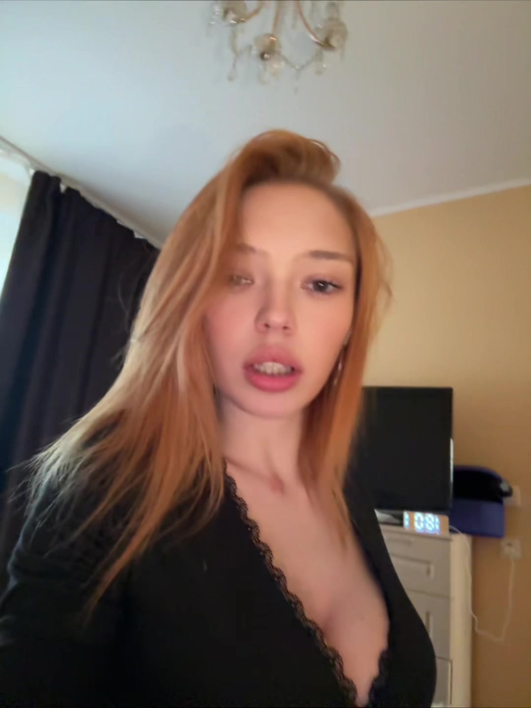@Q_BAR_