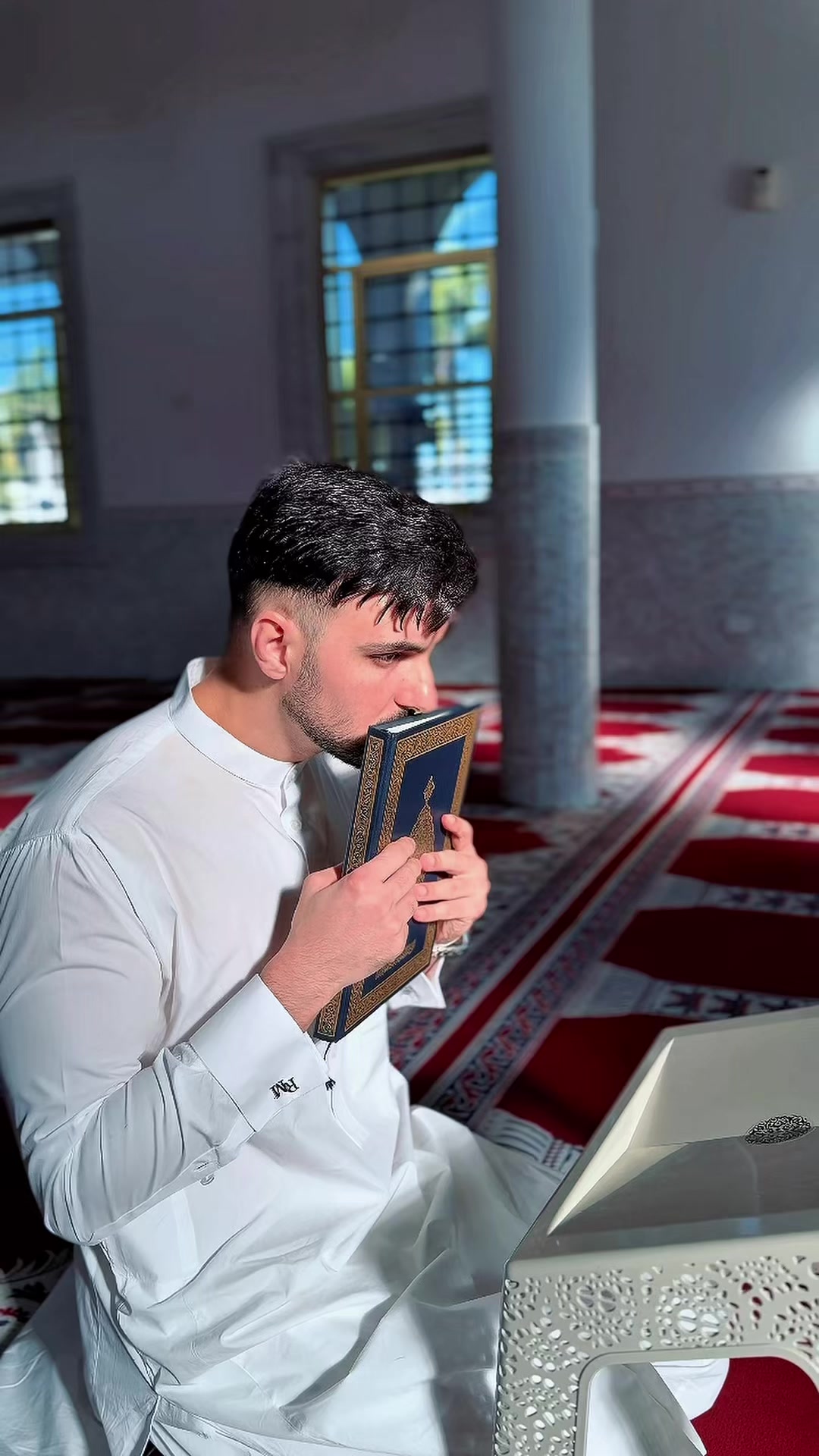 @Rashid راشد