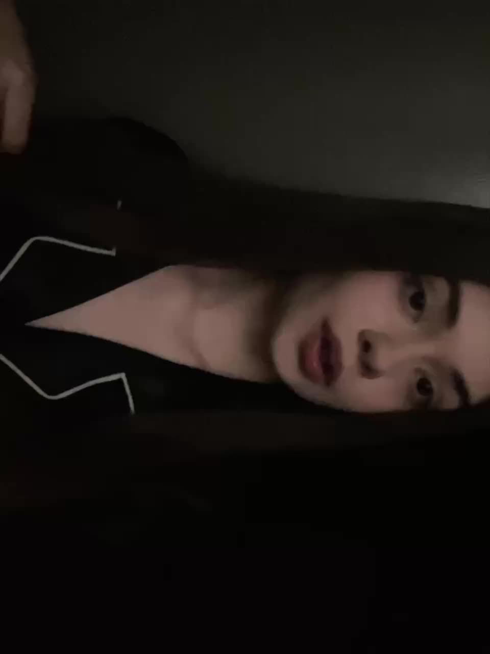 @карина