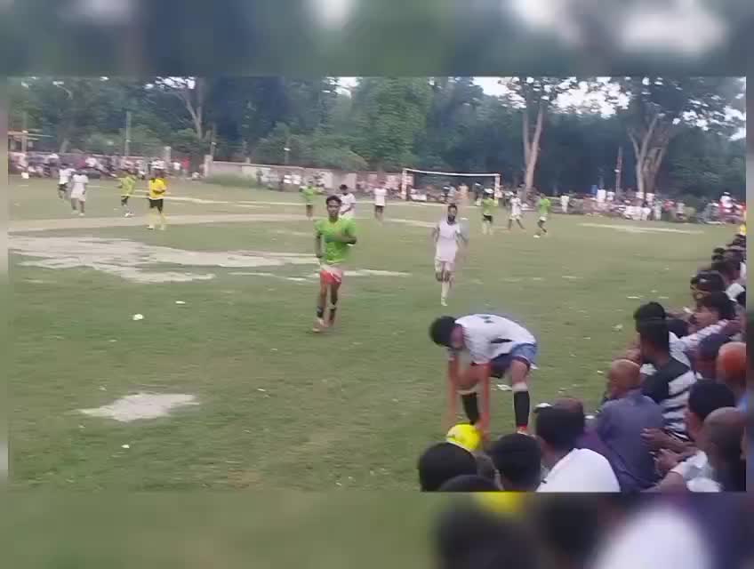 @🔵 Footballer Leo Gazi 10 🇧🇩