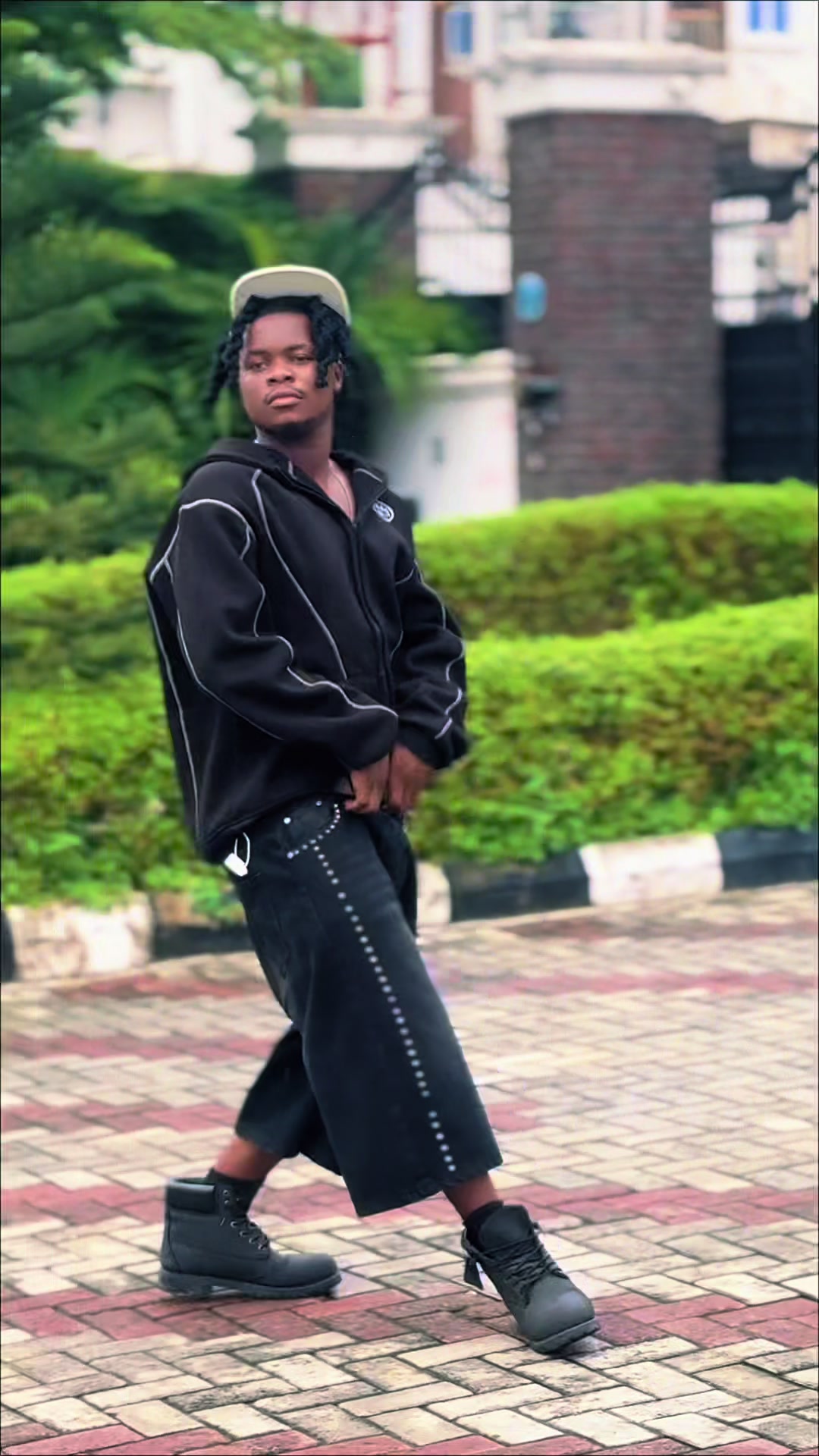 @🏝️Big_Nelly🏖️