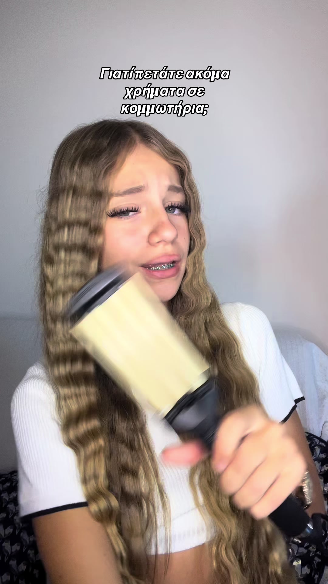 @Bella